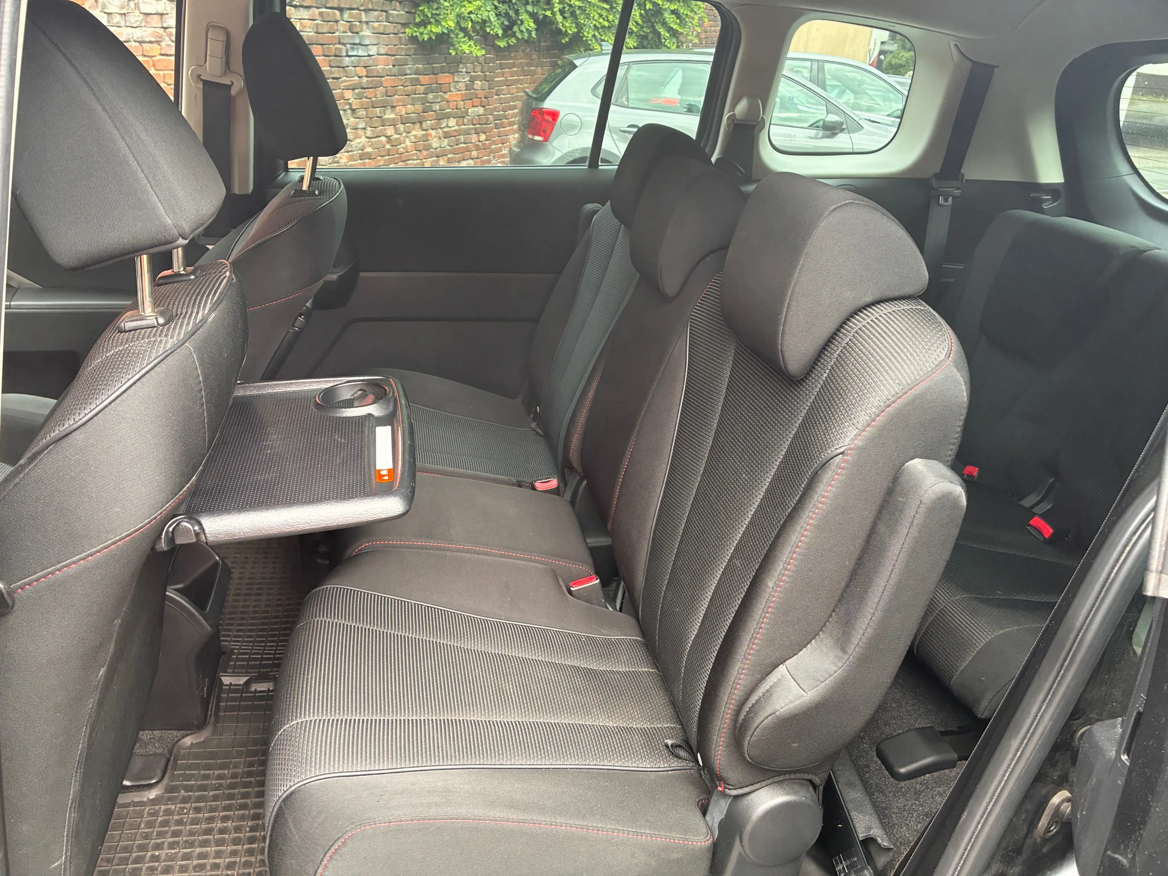 Mazda 5 5 1.8 MZR Center-Line — photo 10
