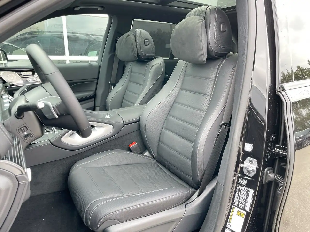 Mercedes-Benz GLE снимка Mercedes-Benz GLE