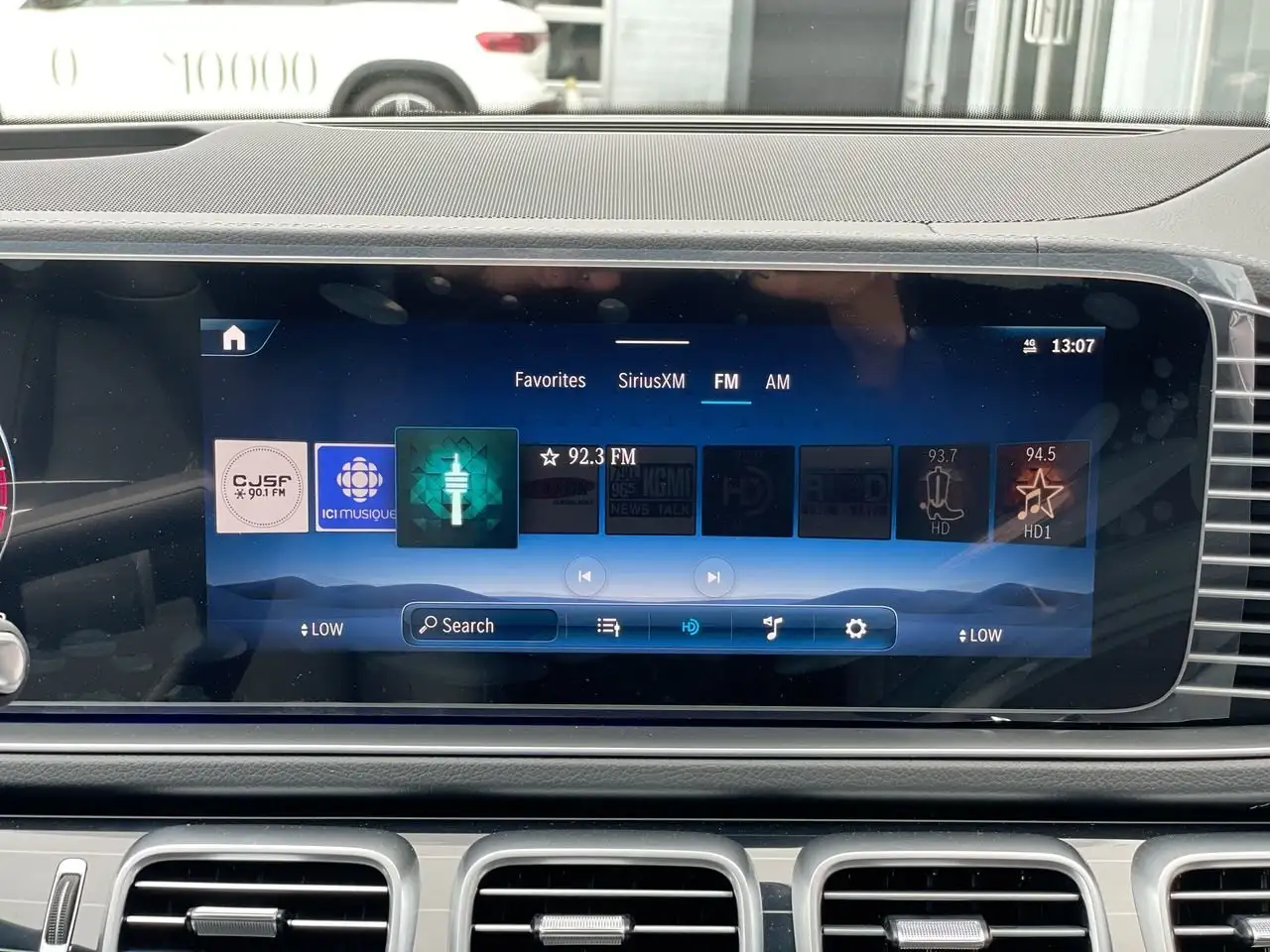 Mercedes-Benz GLE снимка Mercedes-Benz GLE