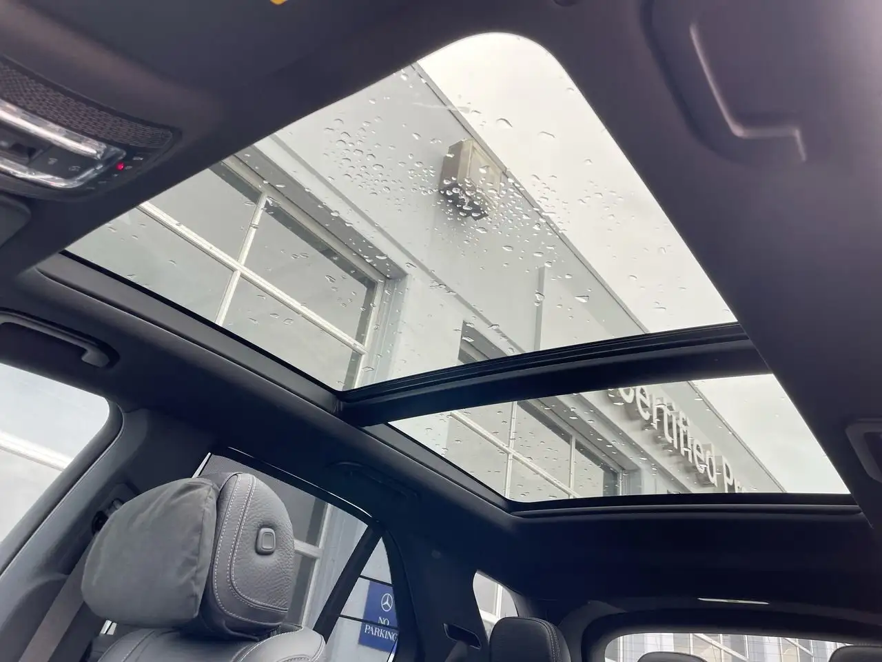Mercedes-Benz GLE снимка Mercedes-Benz GLE