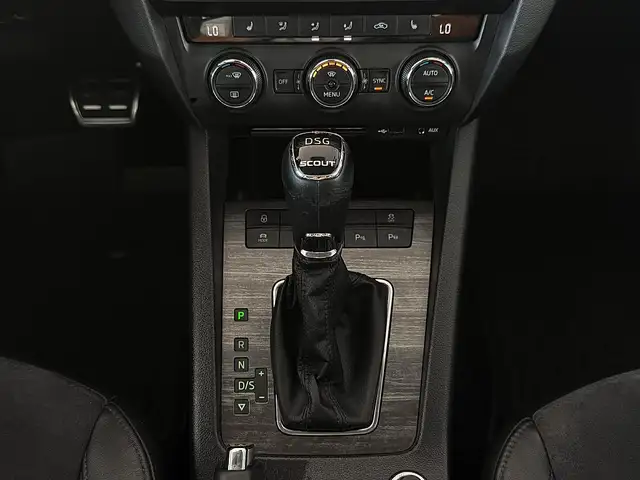 Skoda Octavia view 12