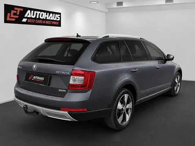 Skoda Octavia view 6