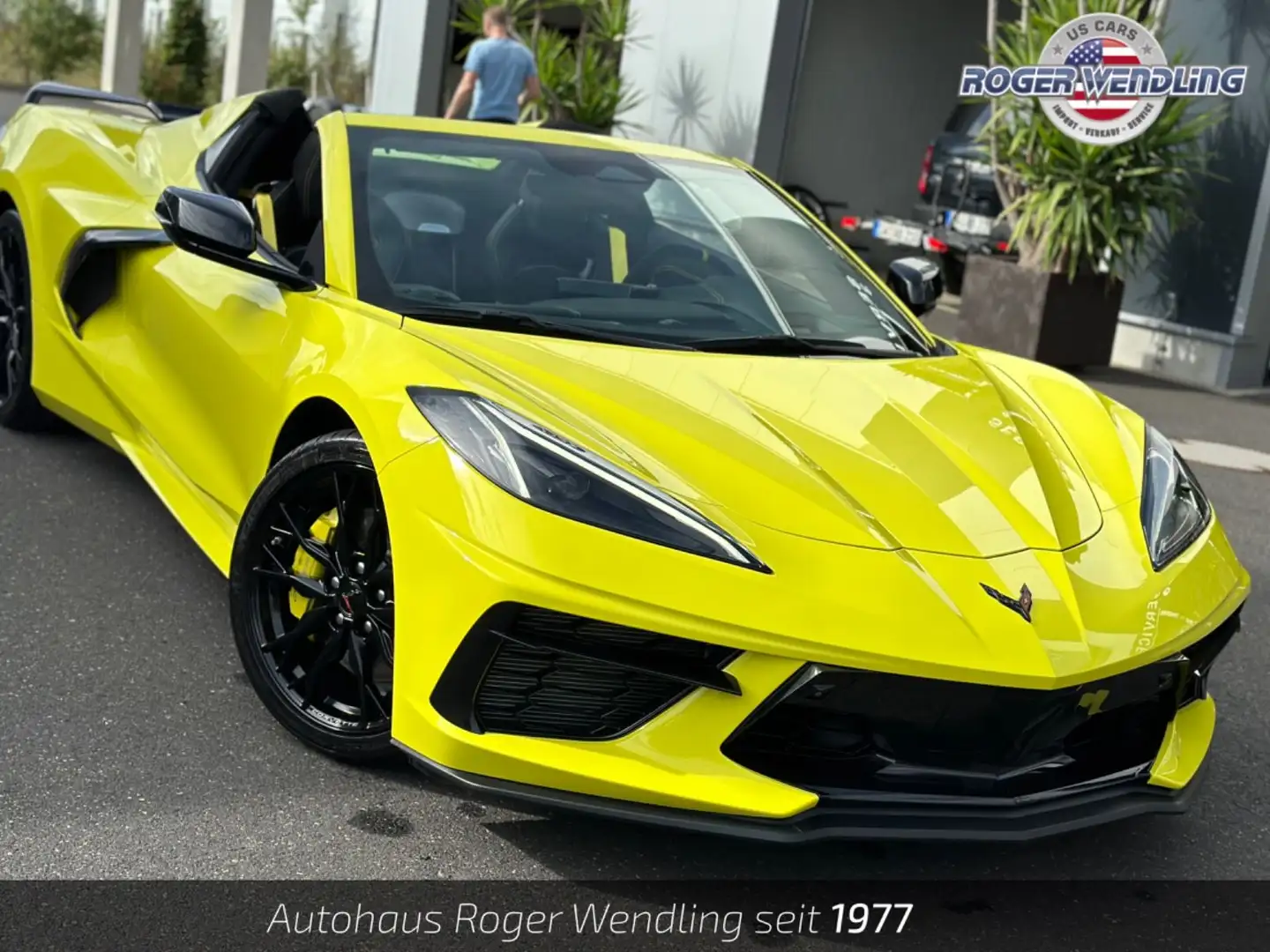 Corvette C8 3LT CABRIO EU MAG.RIDE LIFT CARBON ALCANTARA Geel - 1