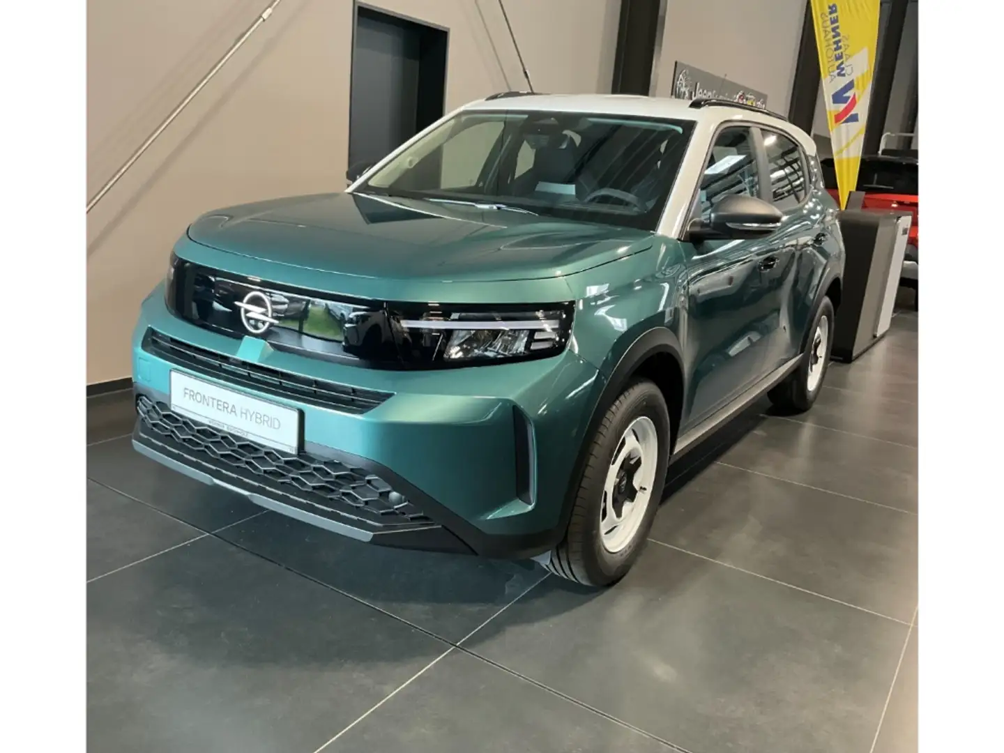 Opel Frontera Edition, Hybrid, 6-Gang-Doppelkupplungsgetriebe, T Verde - 2