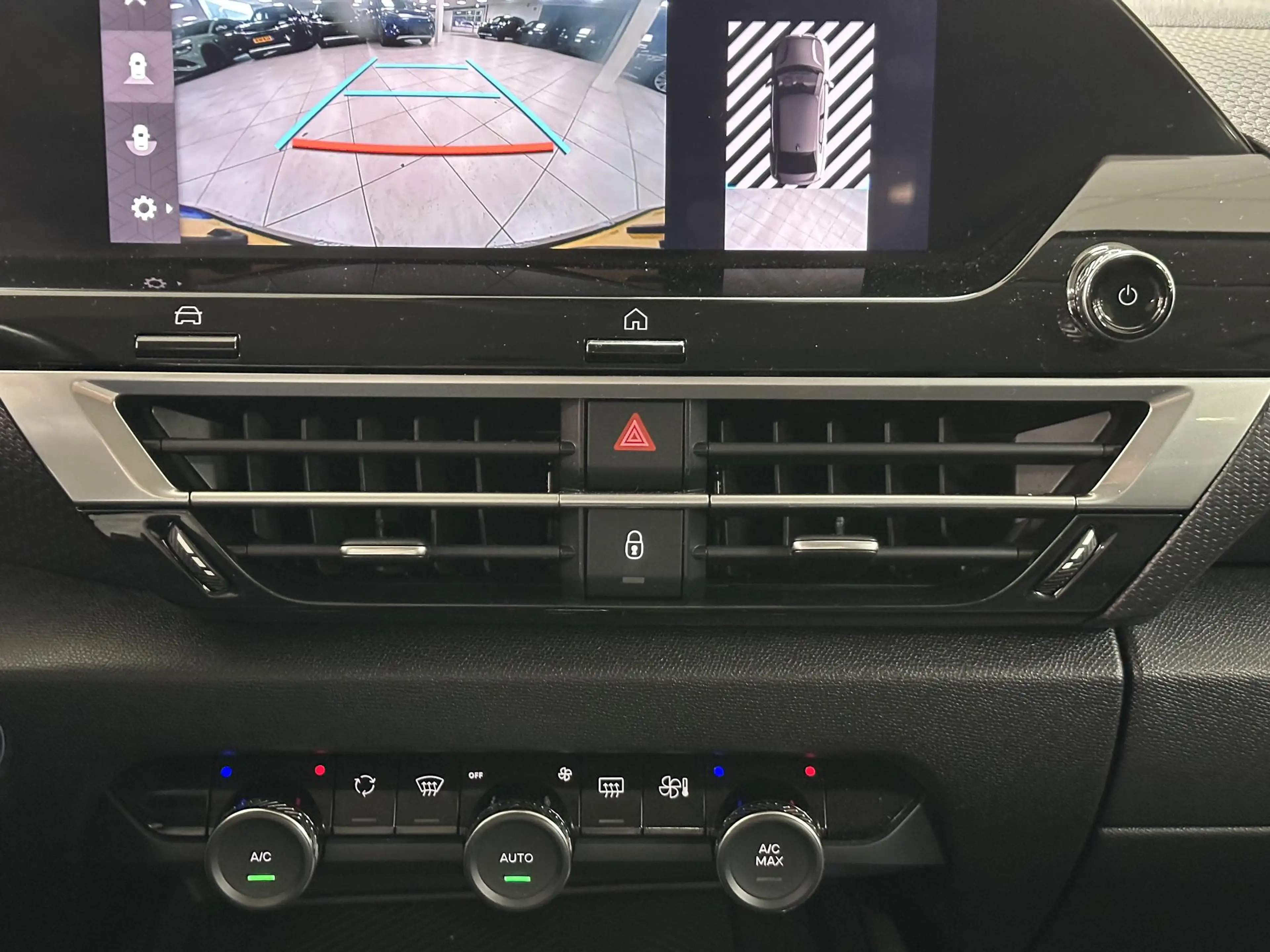 Citroen C4 X 1.2 Puretech Feel Pack 360 CAMERA | ADAPTIVE CRUIS — photo 17