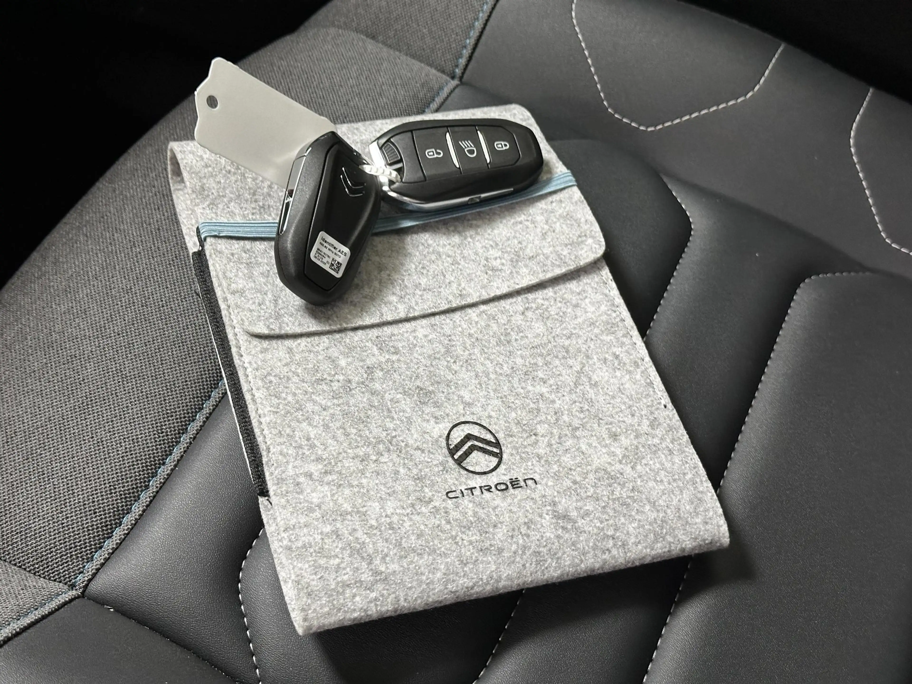 Citroen C4 X 1.2 Puretech Feel Pack 360 CAMERA | ADAPTIVE CRUIS — photo 28
