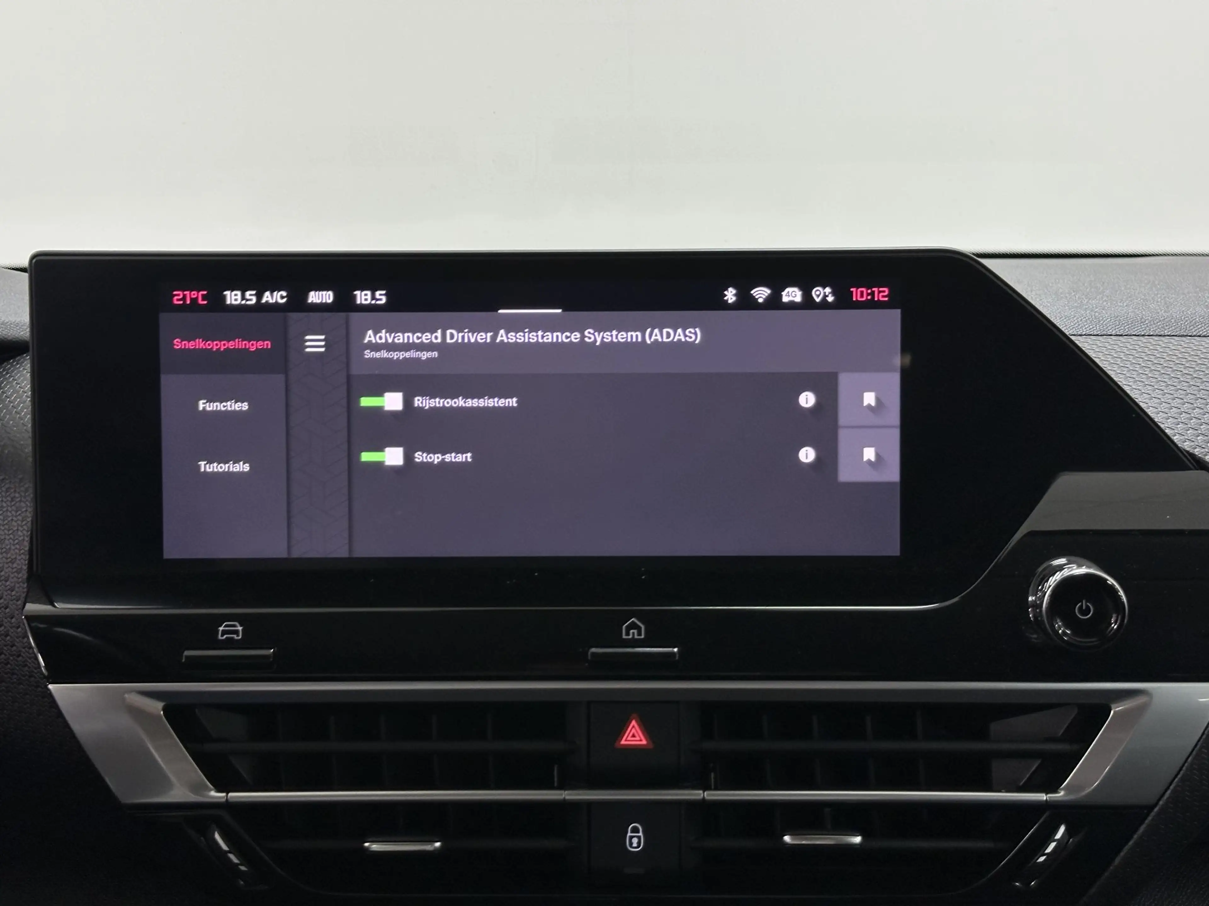 Citroen C4 X 1.2 Puretech Feel Pack 360 CAMERA | ADAPTIVE CRUIS — photo 13