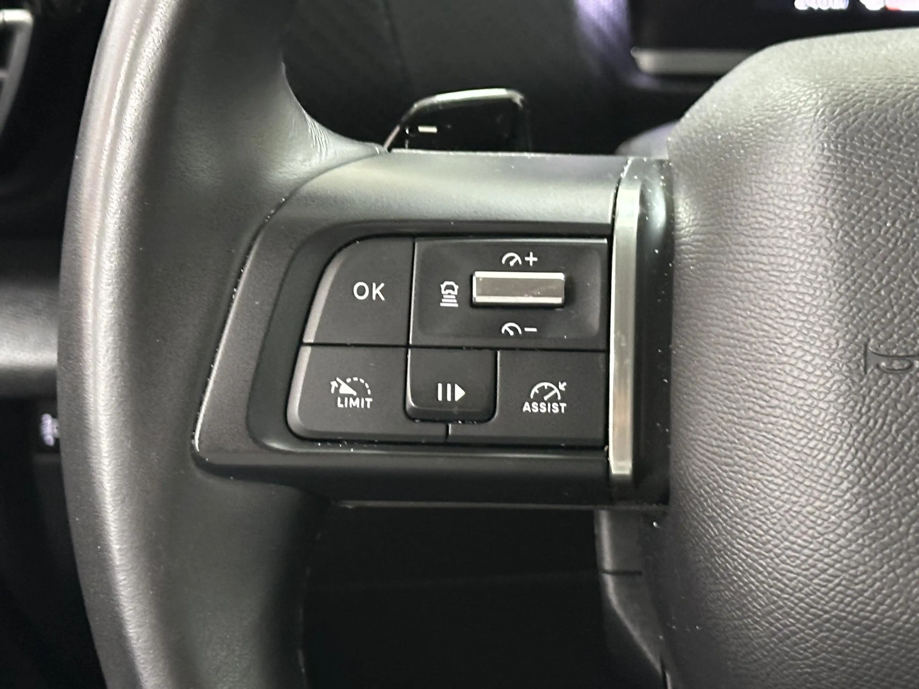 Citroen C4 X 1.2 Puretech Feel Pack 360 CAMERA | ADAPTIVE CRUIS — photo 24