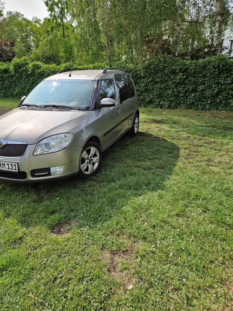Skoda Roomster 1.9 TDI Scout Gold - 1