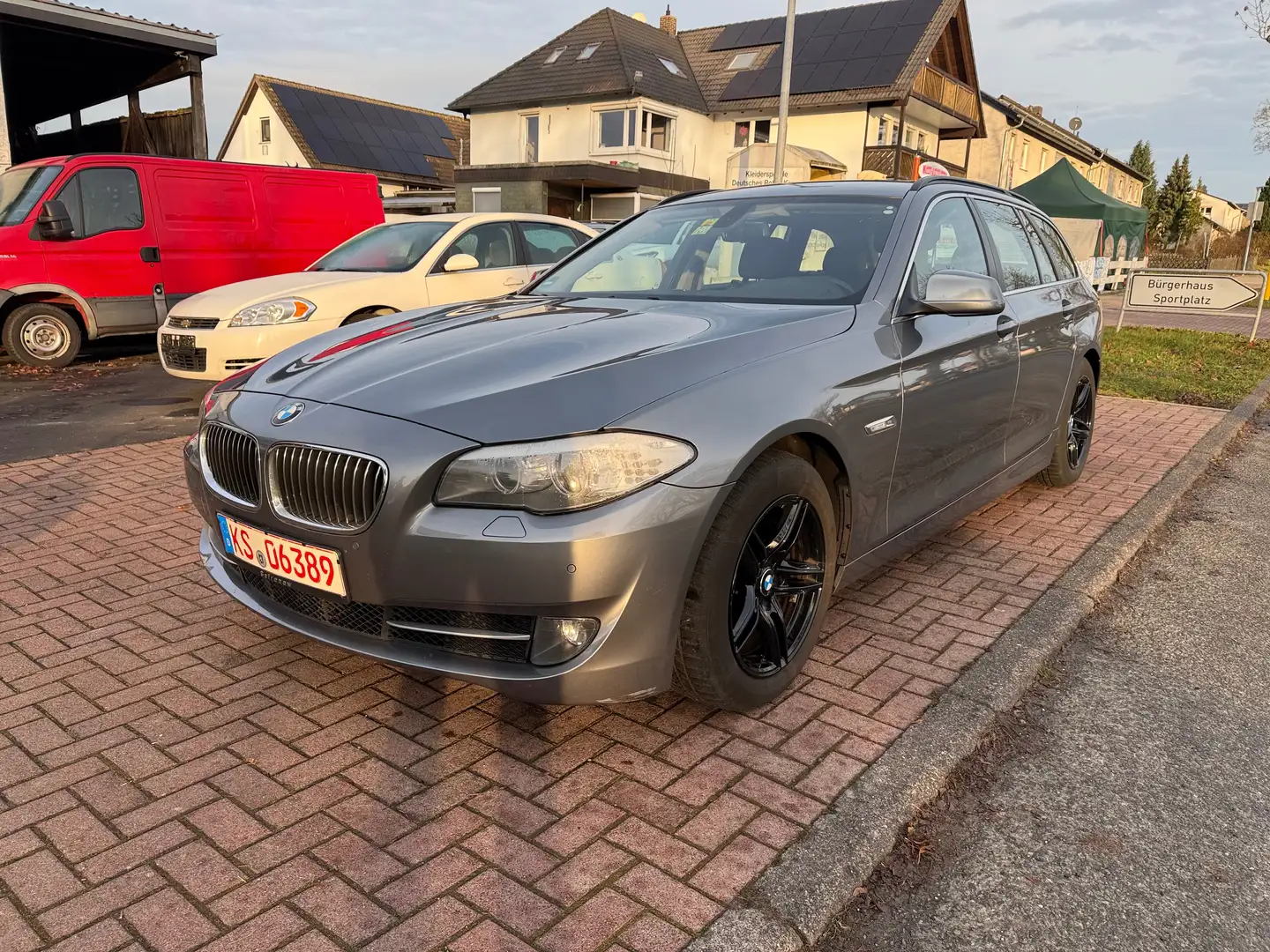 BMW 528 i Touring 3.0 6 Zylinder Xenon Serviceheft Gris - 1
