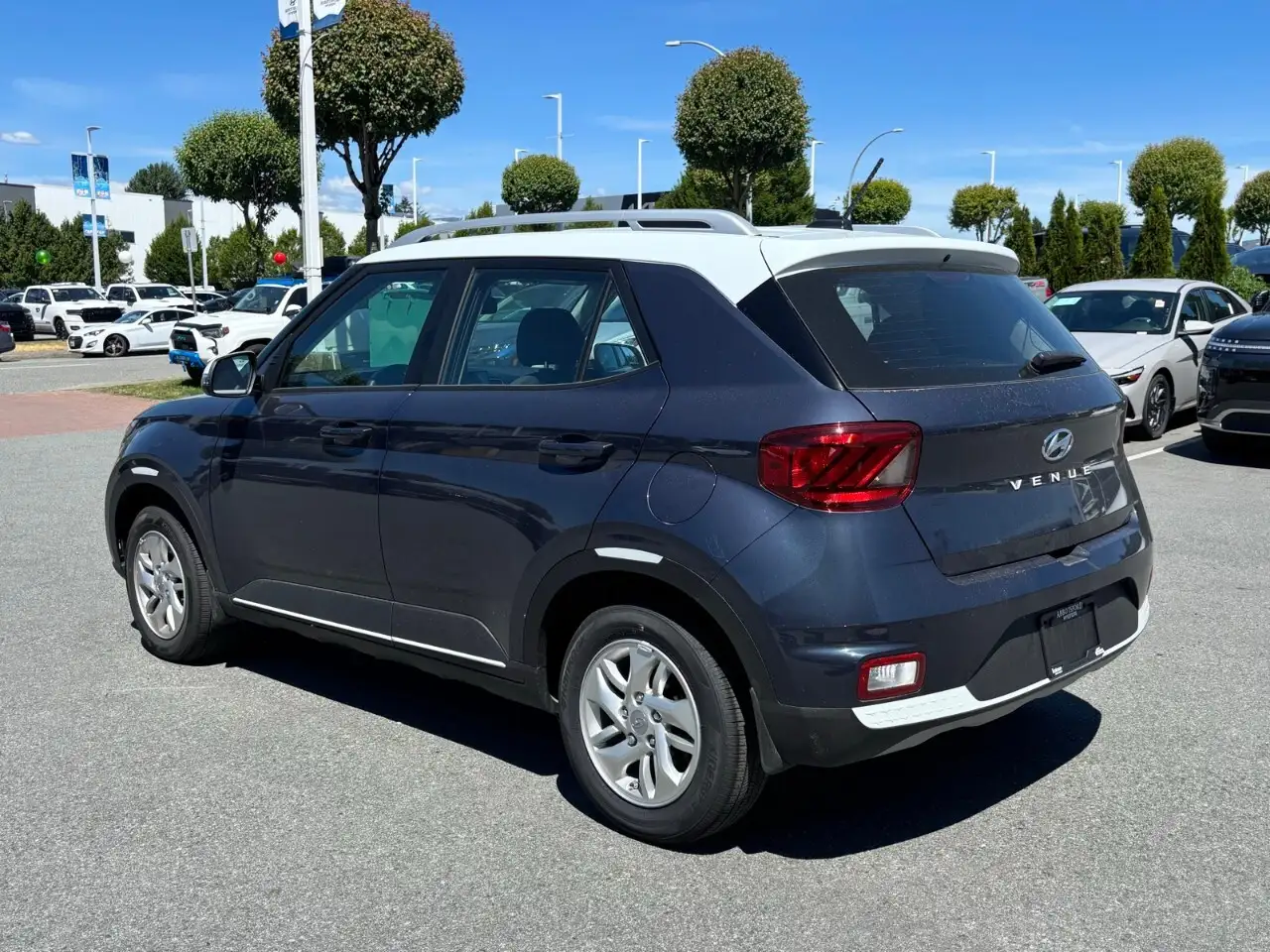 Hyundai Venue снимка Hyundai Venue