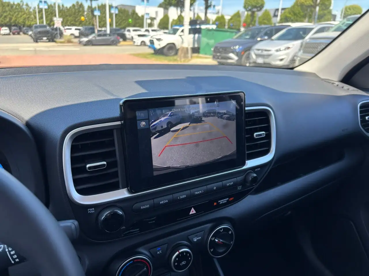 Hyundai Venue снимка Hyundai Venue