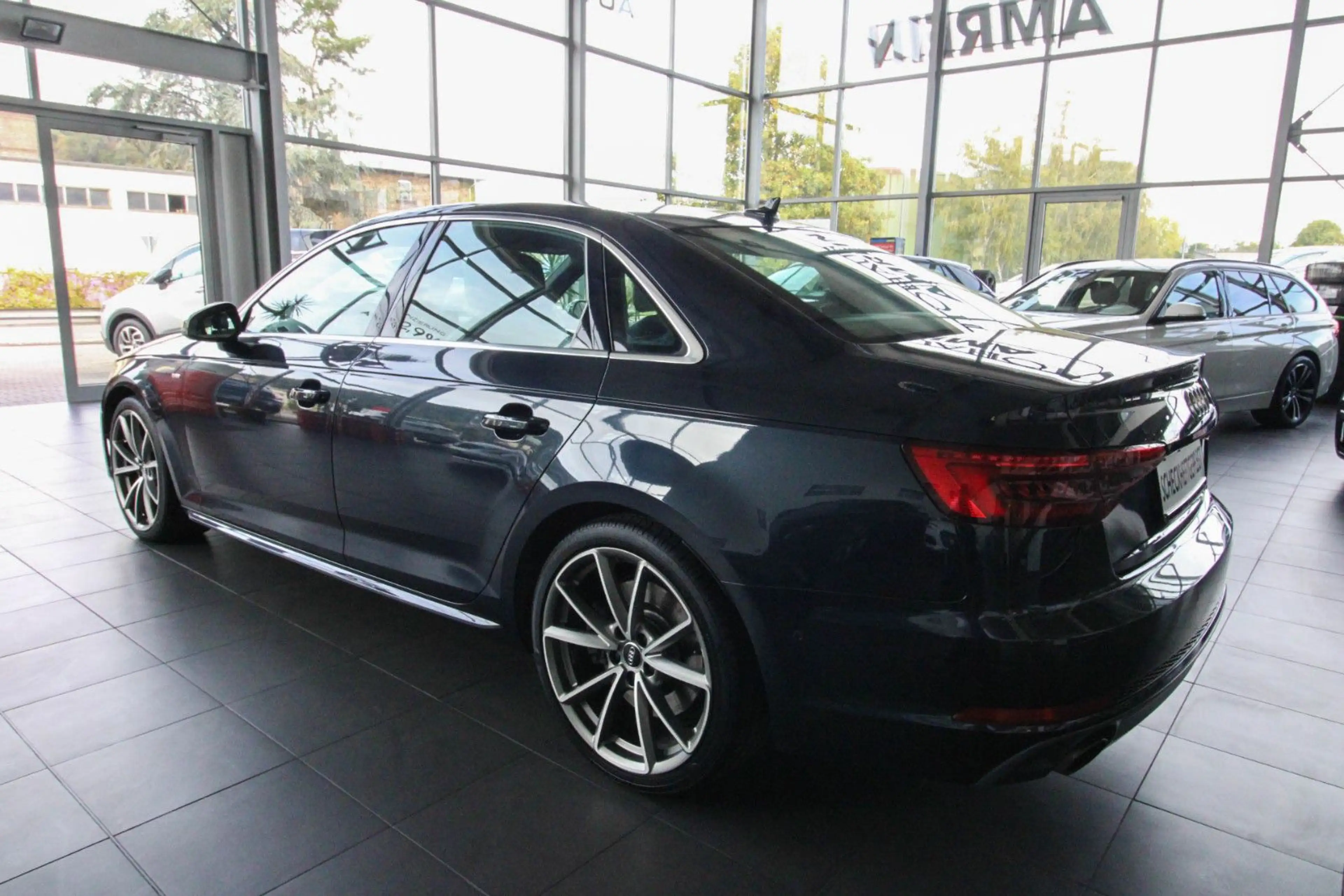Audi A4 quattro sport S line/Virtual/ACC/Matrix/HUD/ — photo 7
