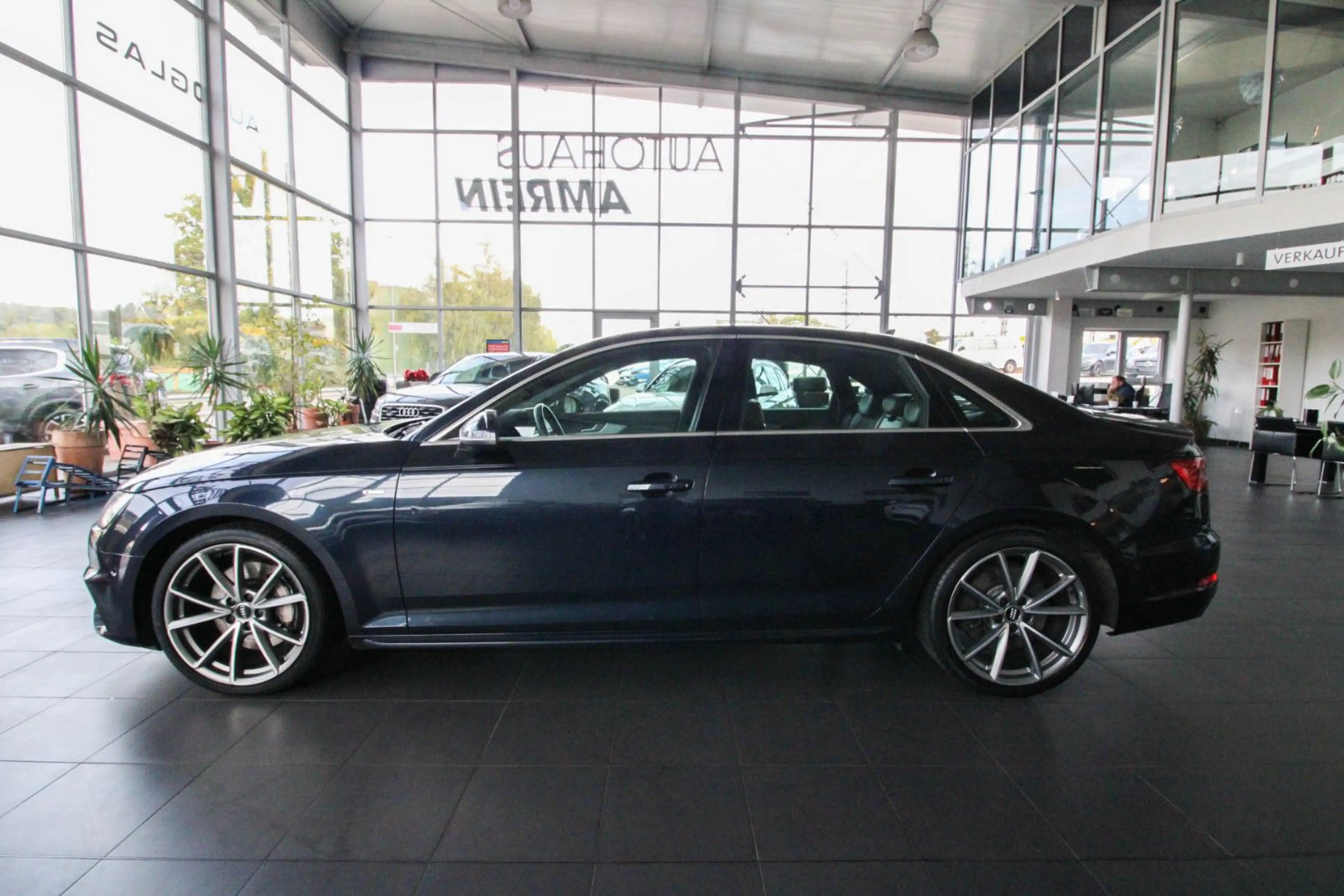 Audi A4 quattro sport S line/Virtual/ACC/Matrix/HUD/ — photo 8