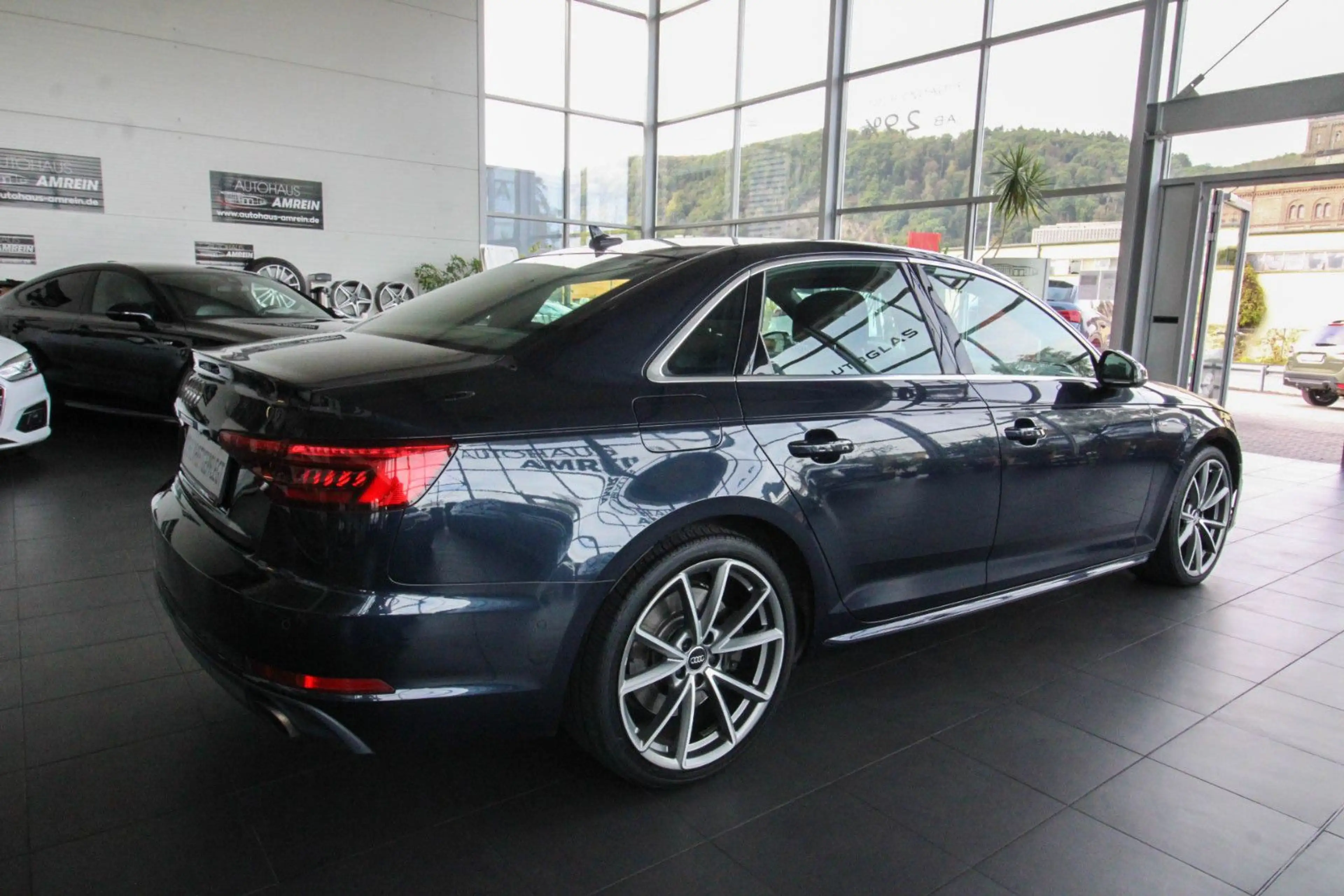 Audi A4 quattro sport S line/Virtual/ACC/Matrix/HUD/ — photo 5