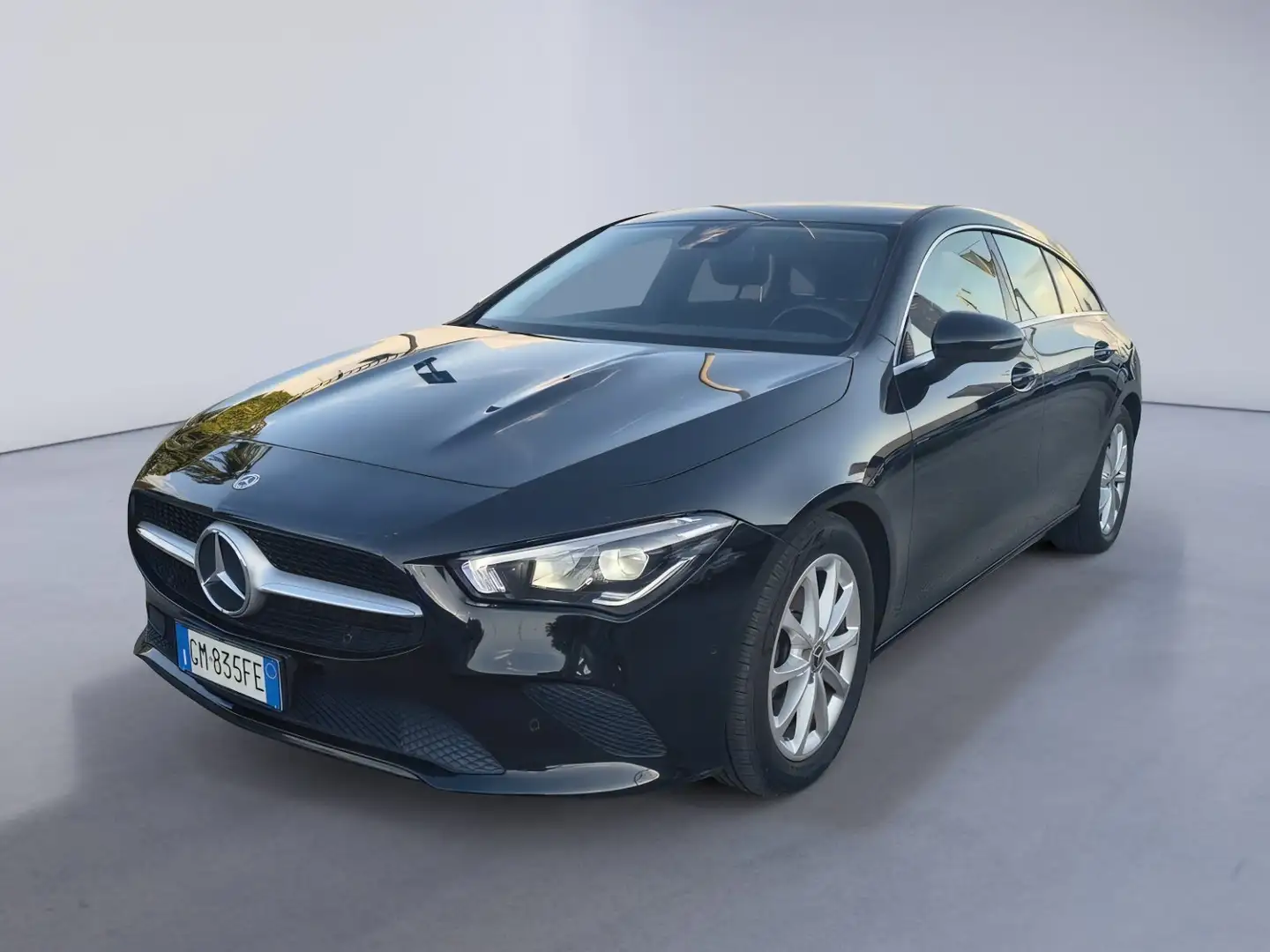 Mercedes-Benz CLA 200 200D AT 150 CV Business Extra Schwarz - 1