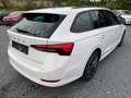 Skoda Octavia Combi 2.0 TDI *AMBITION*PDCHI*NAVI*DAB*T Weiß - thumbnail 6