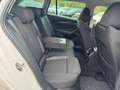 Skoda Octavia Combi 2.0 TDI *AMBITION*PDCHI*NAVI*DAB*T Weiß - thumbnail 10
