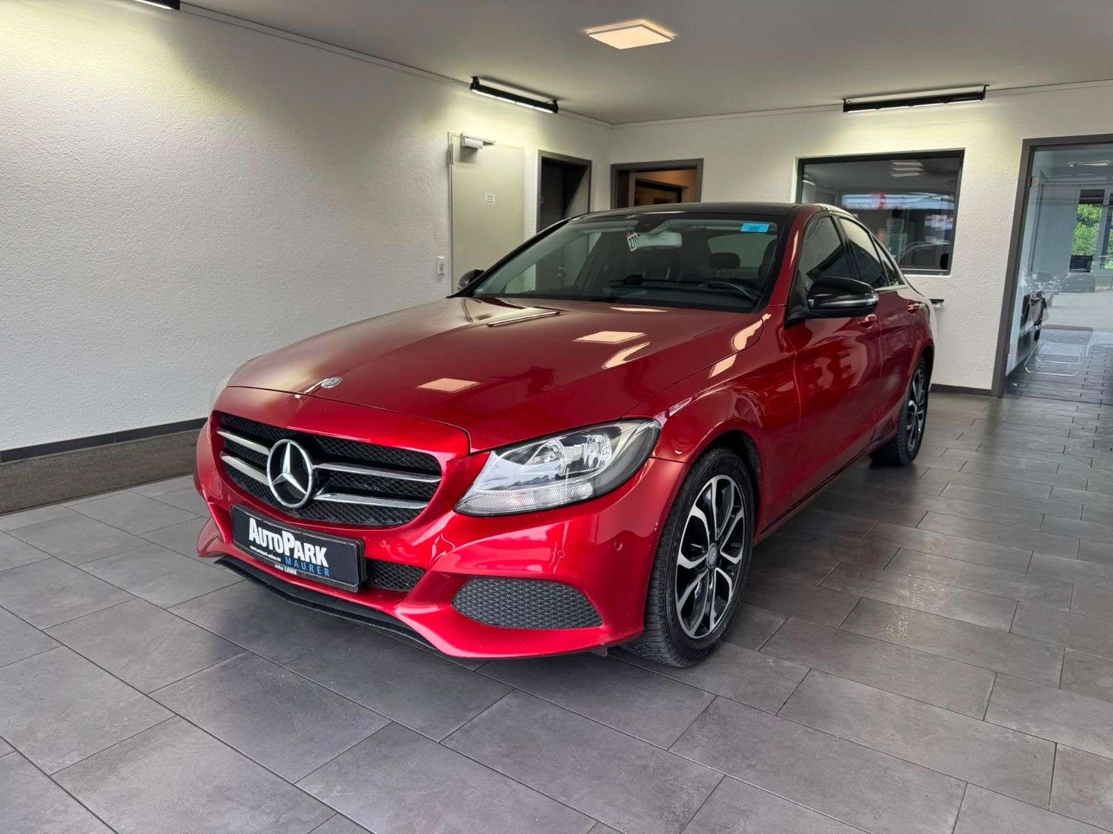 Mercedes-Benz C 200
