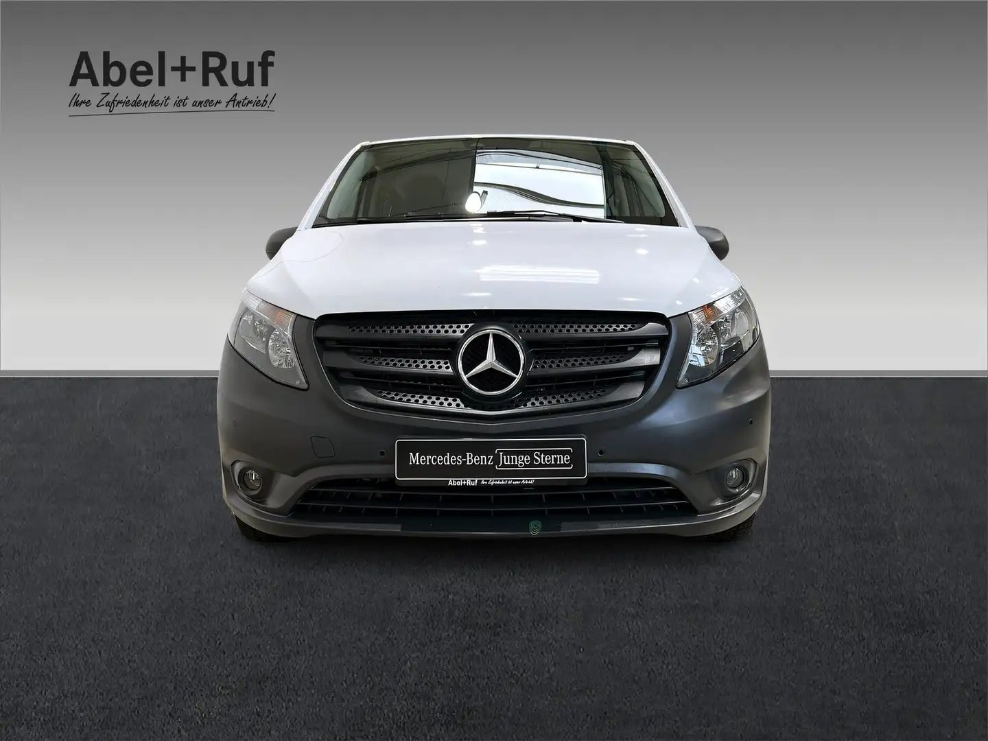 Mercedes-Benz Vito 114 CDI 4x4 Tourer PRO Lang Klima+TotW+SHz White - 2
