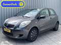 Toyota Yaris 1.3 VVTi Terra|Airco| Grau - thumbnail 1