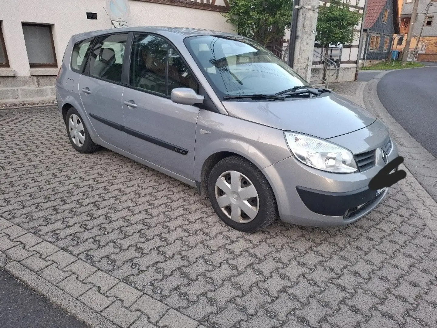Renault Grand Scenic 1.9 dCi Dynamique - 2