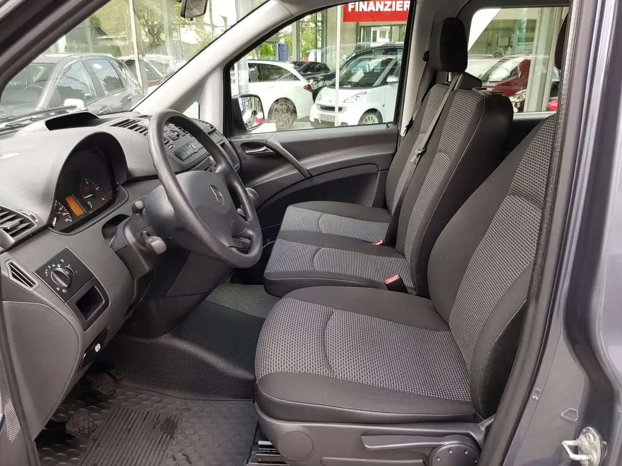 MERCEDES-BENZ VITO BREAK 9 PLACES - 163 ch - 67 956KMS