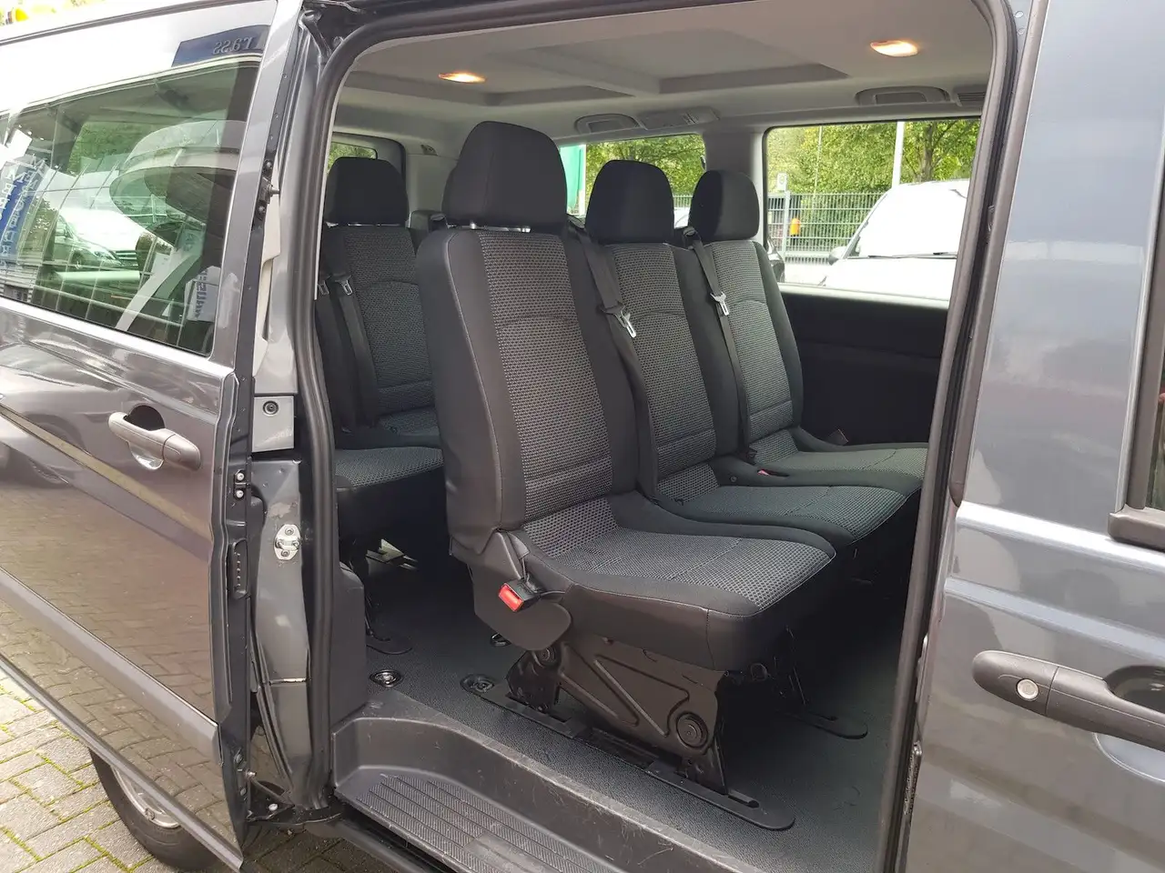 MERCEDES-BENZ VITO BREAK 9 PLACES - 163 ch - 67 956KMS