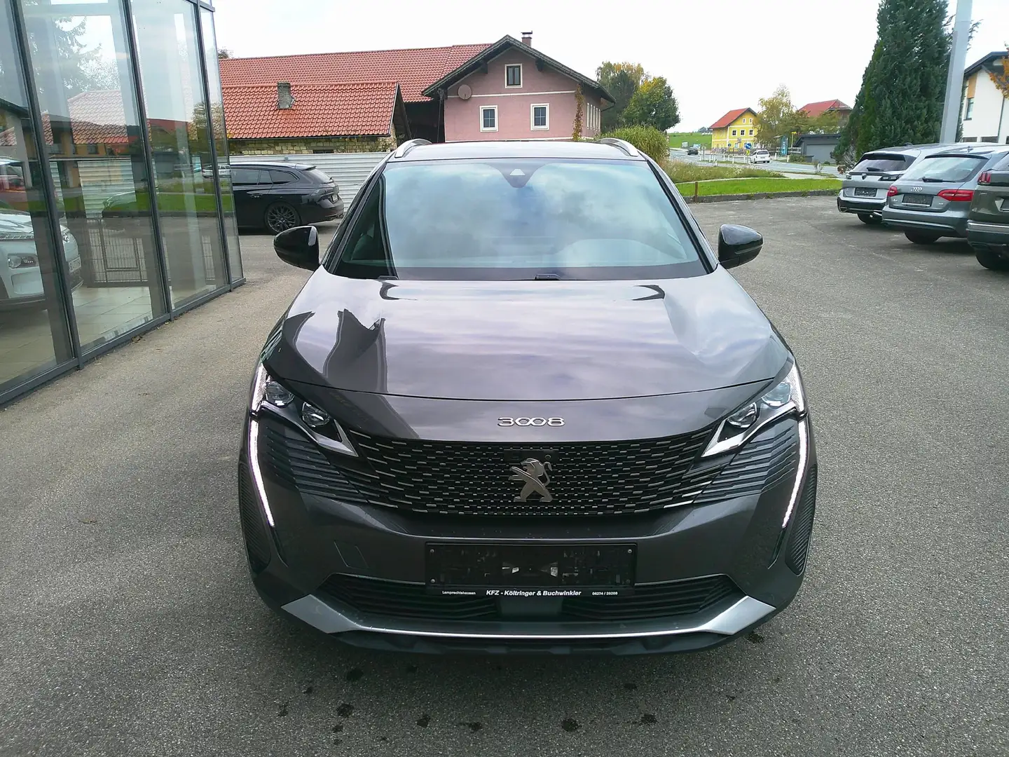 Peugeot 3008 GT Night Vision System B-HDI130 Grau - 2