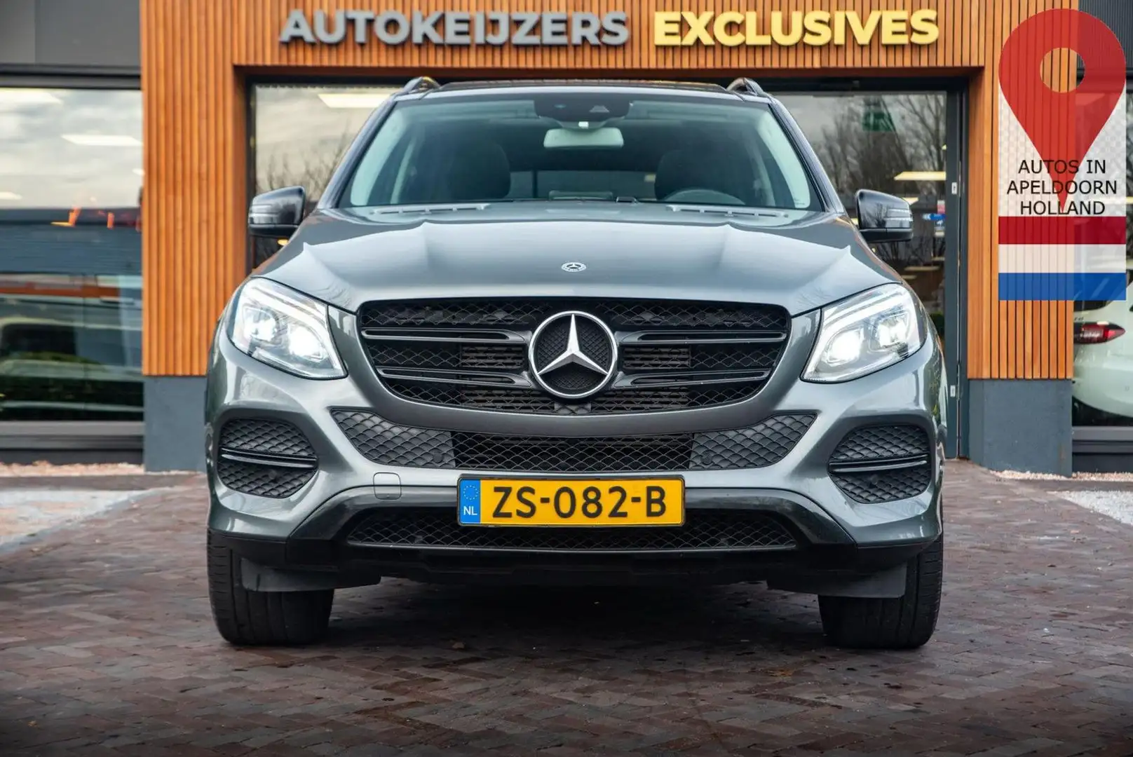 Mercedes-Benz GLE 250 d 4MATIC AMG Sport Edition panorama dach Blau - 2