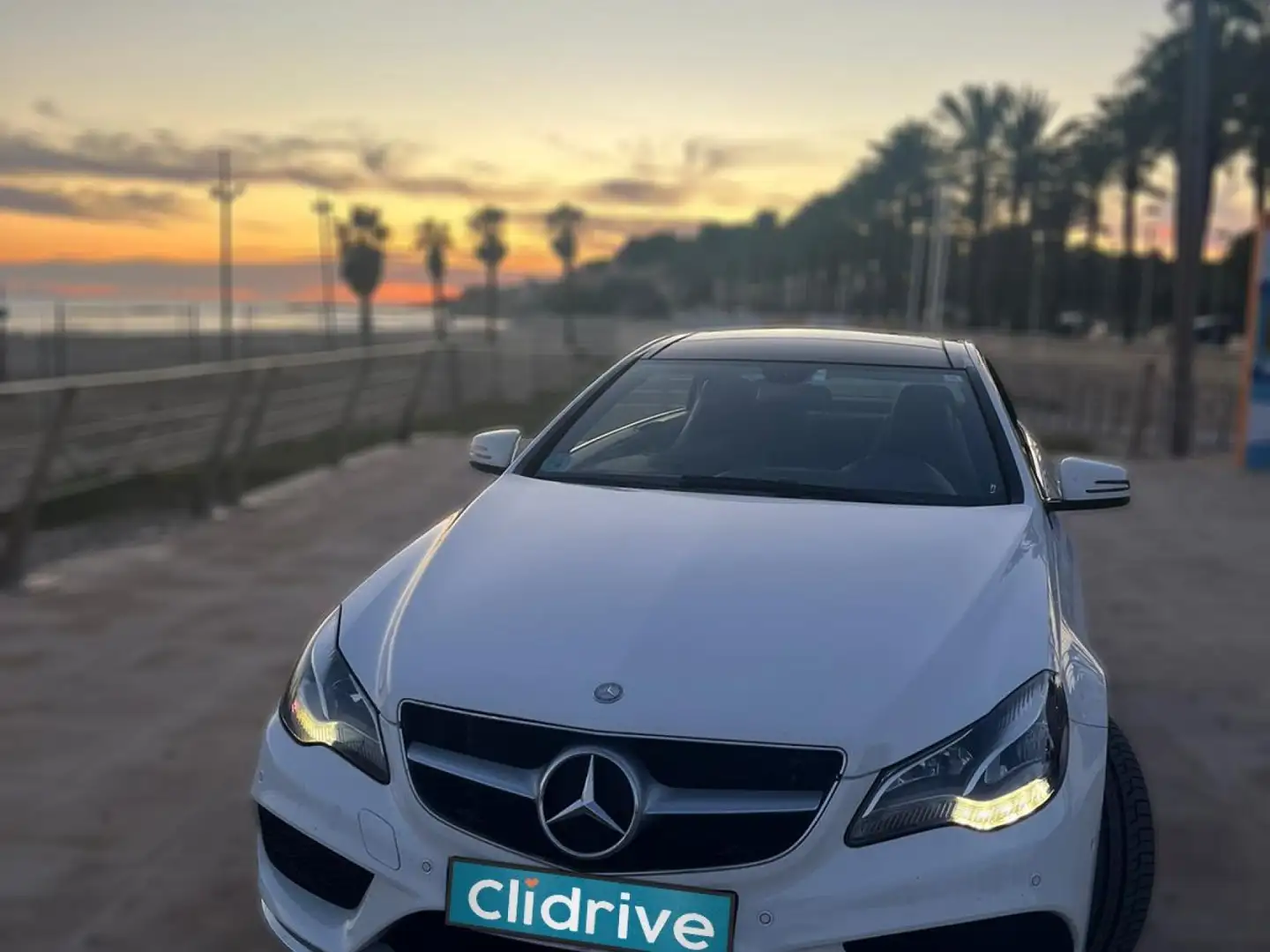 Mercedes-Benz E 200 Coupé CGI BE Aut. Blanco - 2