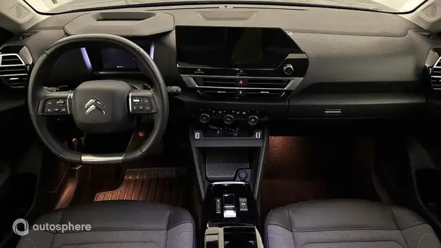 Citroen C4 view 11