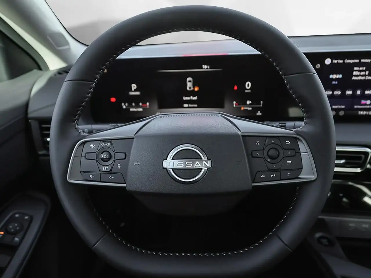 Nissan Sentra снимка Nissan Sentra