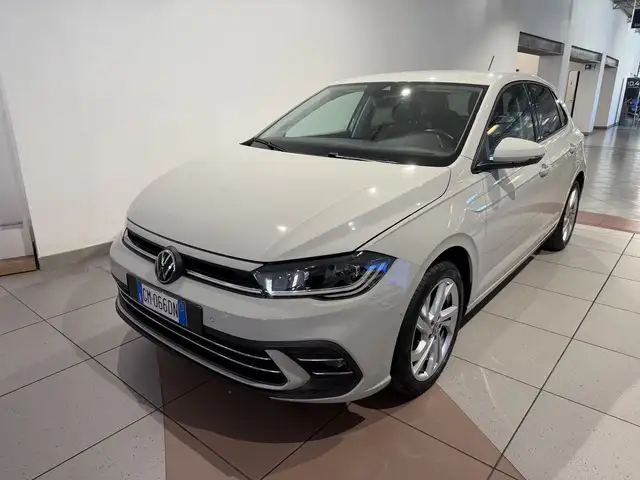 Volkswagen Polo main image