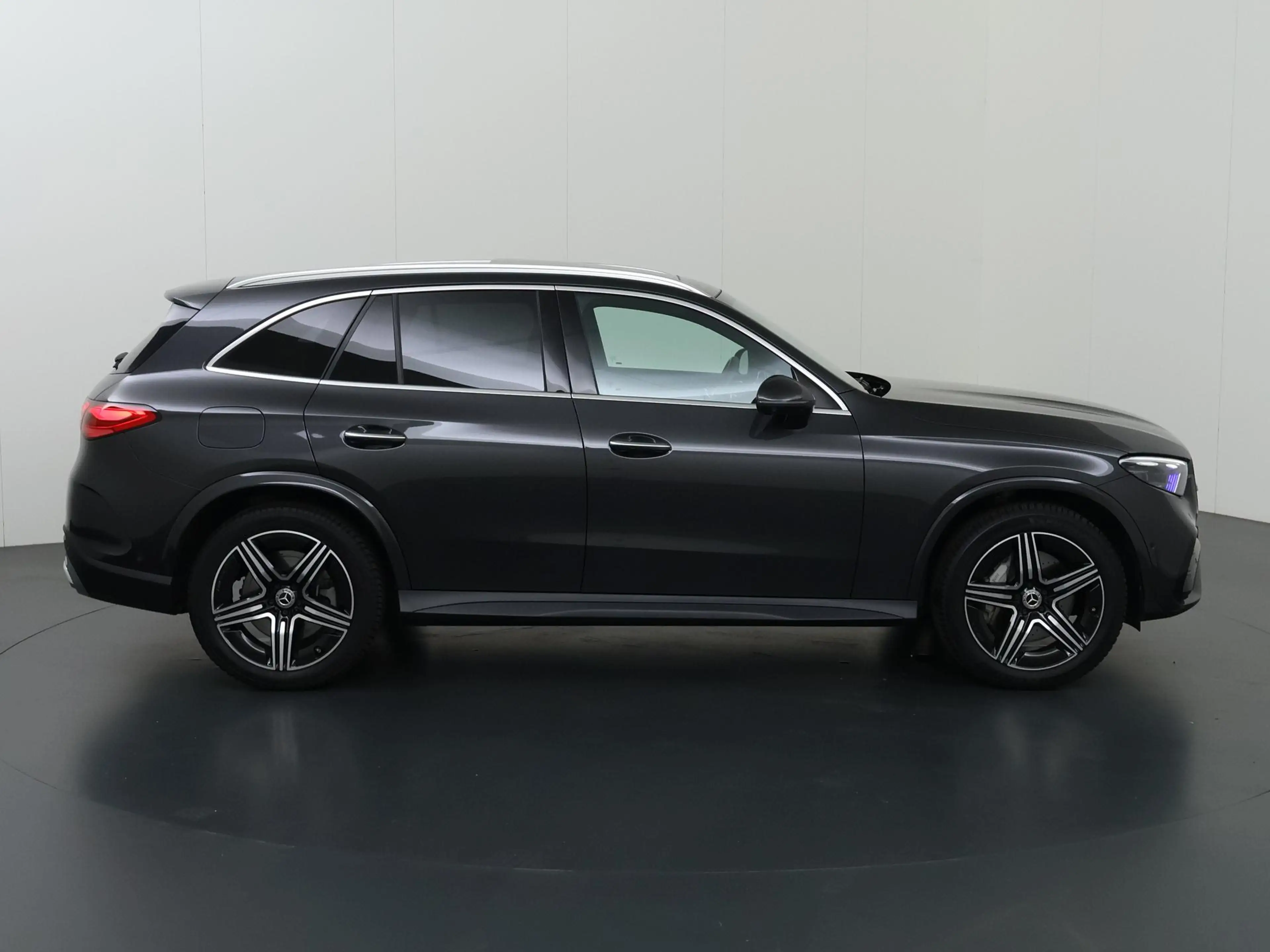 Mercedes-Benz GLC 400 400e 4MATIC AMG Line | Luchtvering | Trekhaak | Le — photo 6