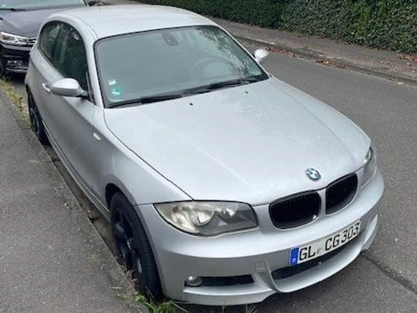 BMW 116 1er (3-Türer) 116i Silber - 1