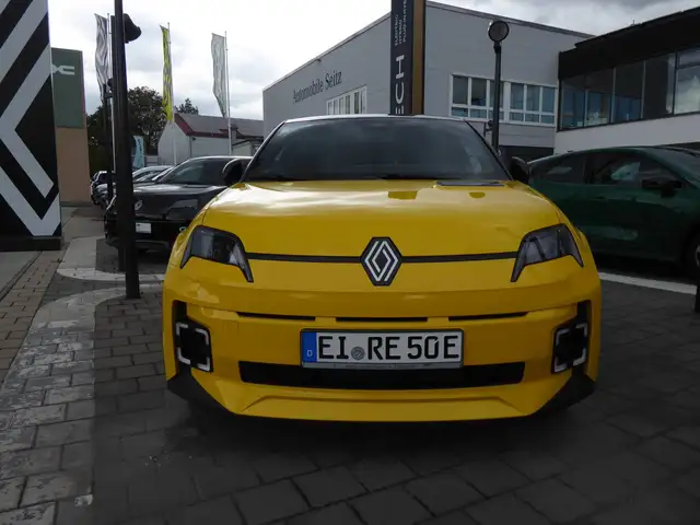 Renault R 5