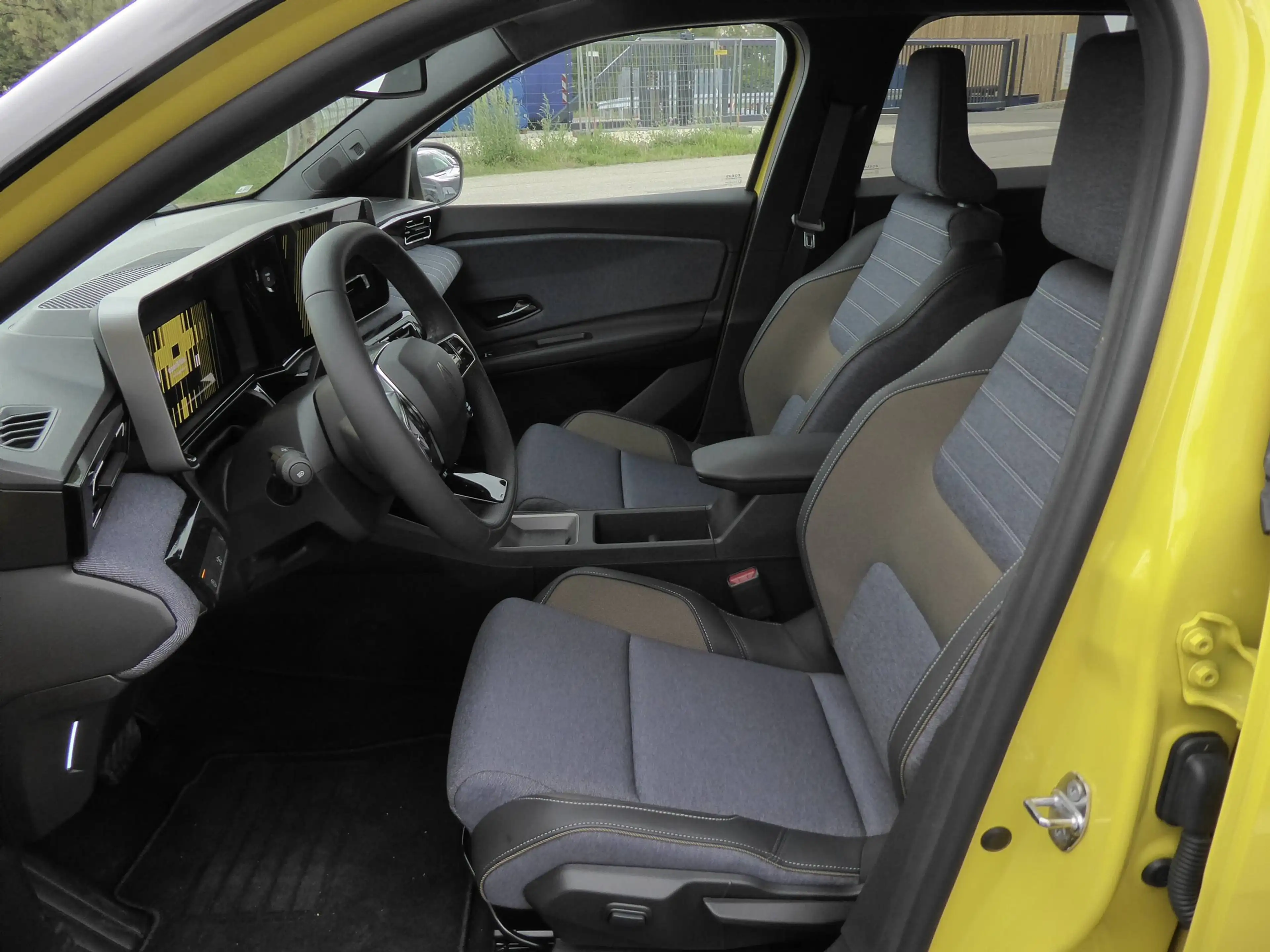 Renault R 5 R 5 E-Tech Techno 120 Urban Range — photo 7