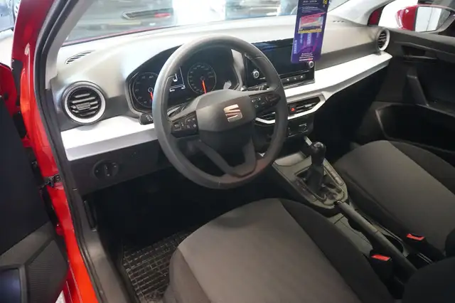 Seat Ibiza view 7
