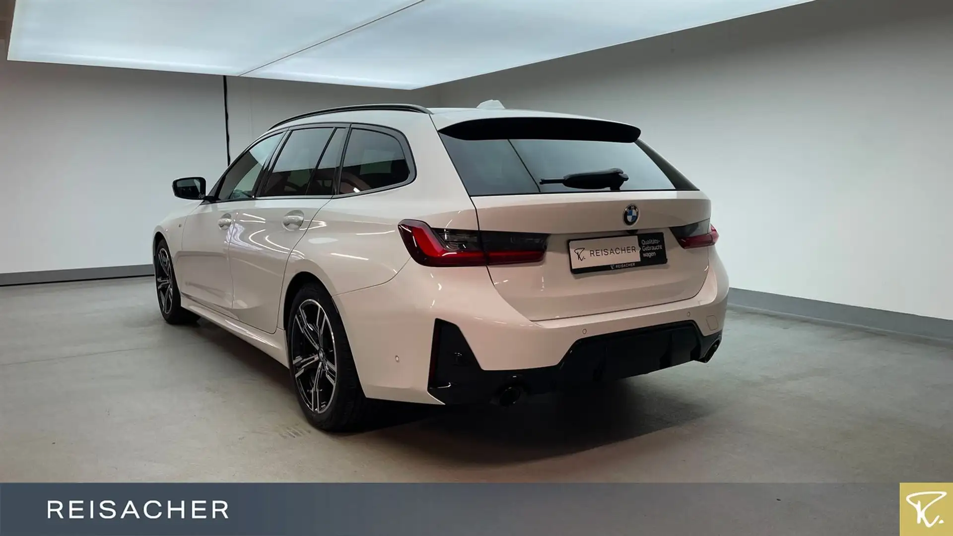 BMW 318 dA Touring M-Sport PRO AHK HUD 360° adLED Weiß - 2