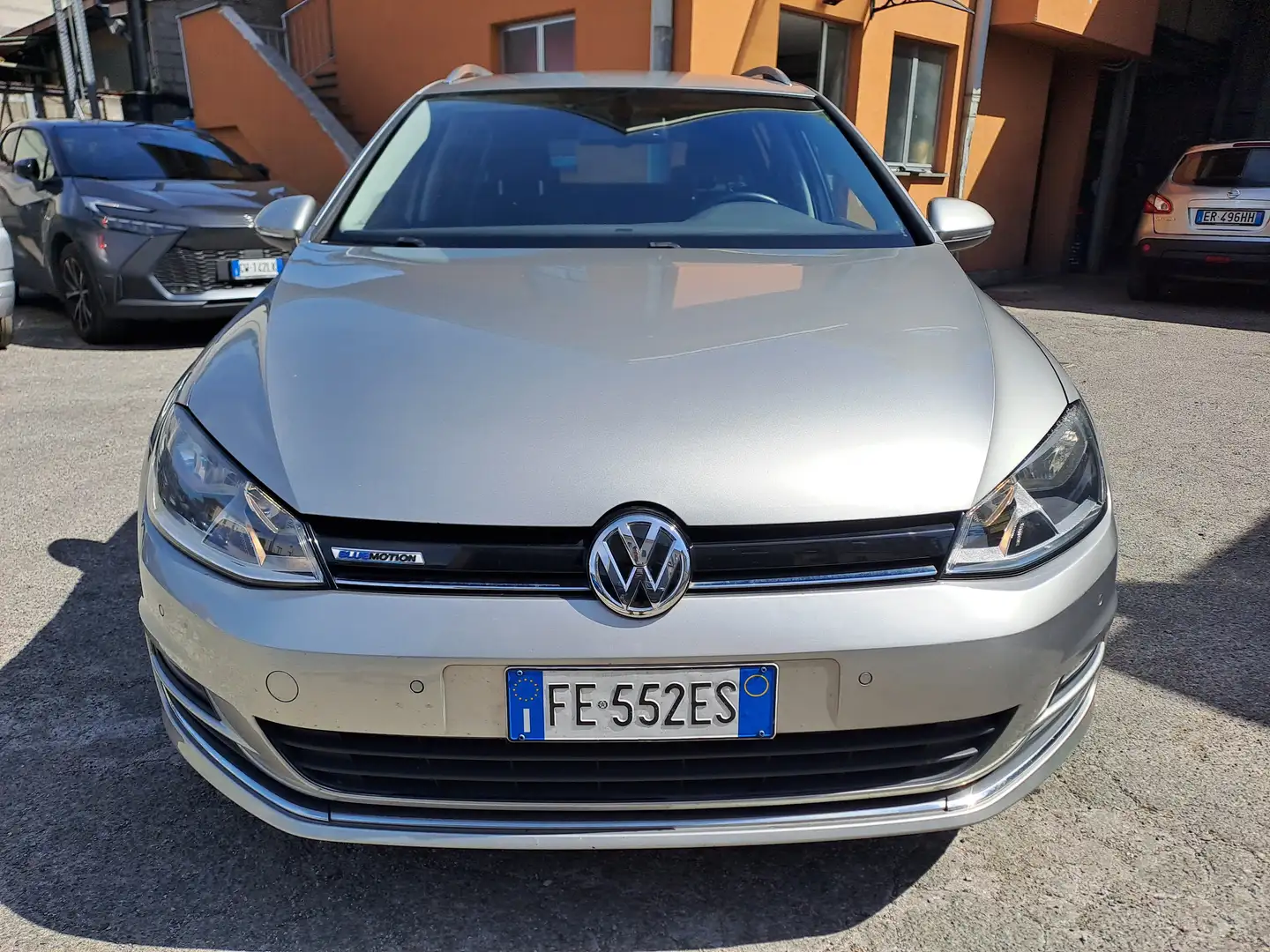 Volkswagen Golf Variant 1.4 TGI METANO *GANCIO TRAINO* Gris - 2