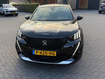 Peugeot e-2008 GT 50 Kwh, Leer carplay  1e eigen.