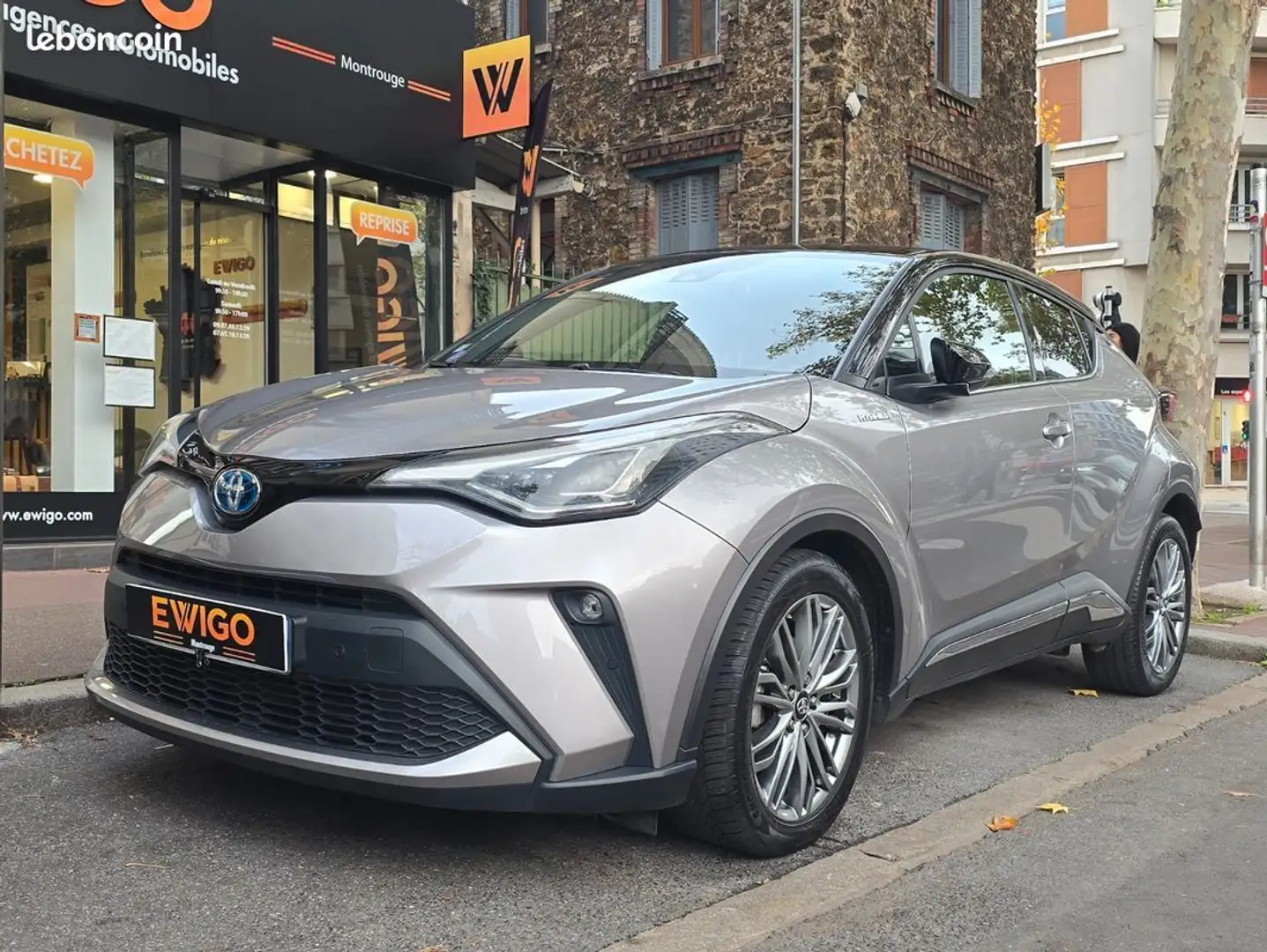 Toyota C-HR 1.8 hsd 122h 100 full-hybrid distinctive 4x2 e-cvt bva Gris - 1