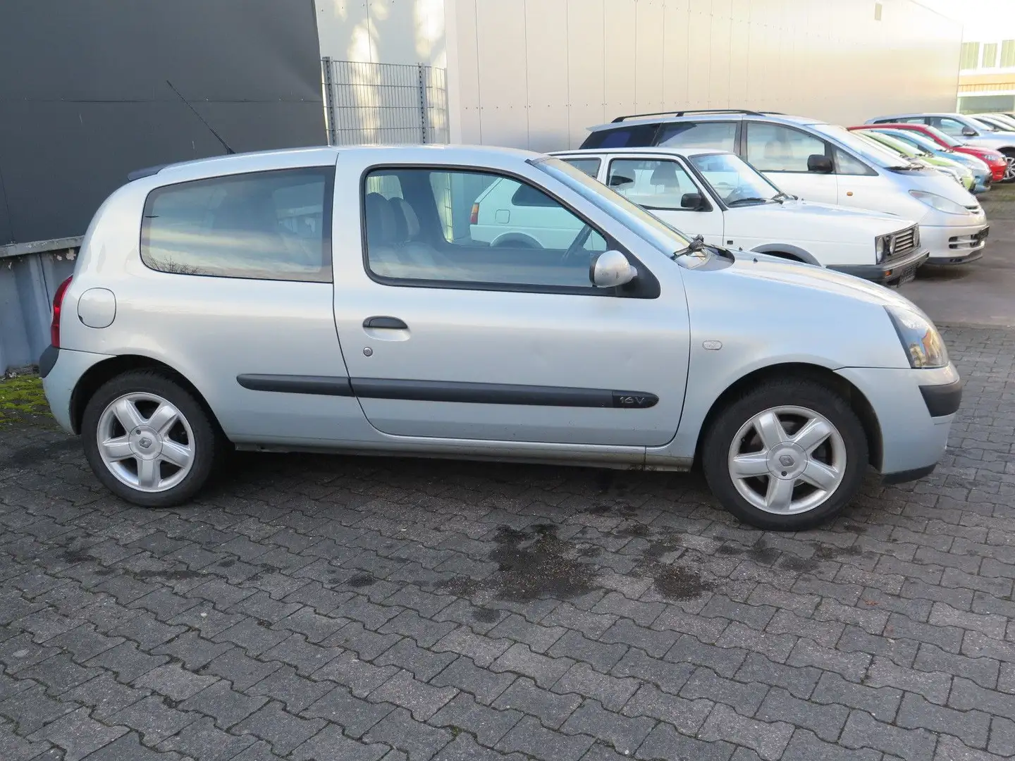 Renault Clio Grau - 2