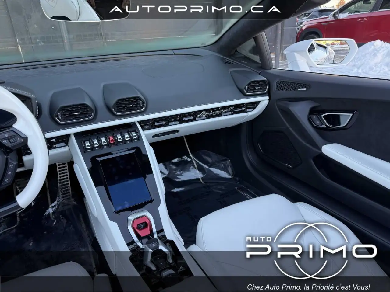 Lamborghini Huracán снимка Lamborghini Huracán