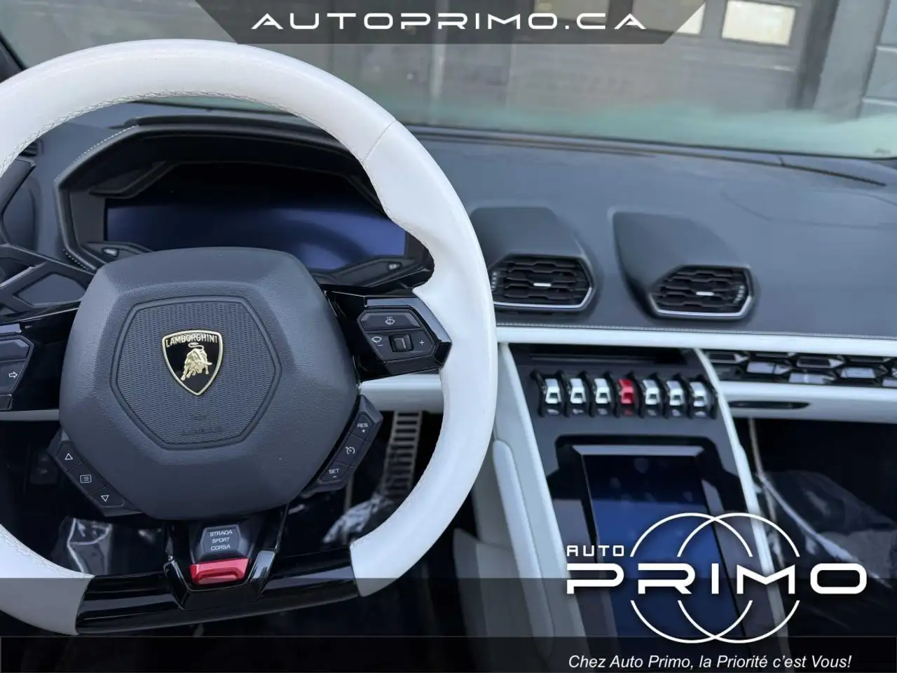 Lamborghini Huracán снимка Lamborghini Huracán