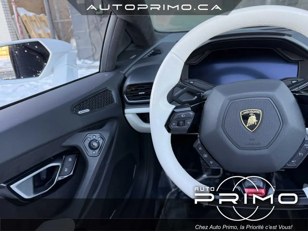 Lamborghini Huracán снимка Lamborghini Huracán