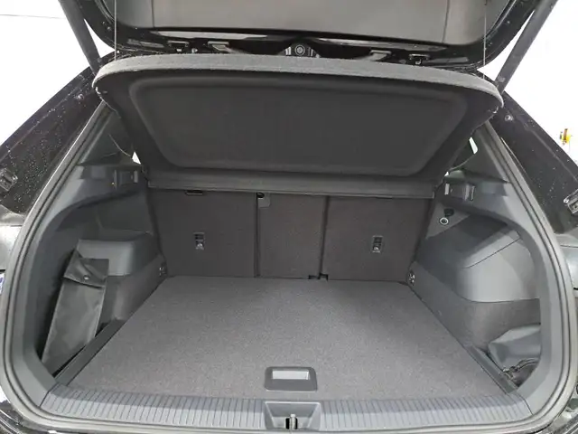 Volkswagen Tiguan view 7