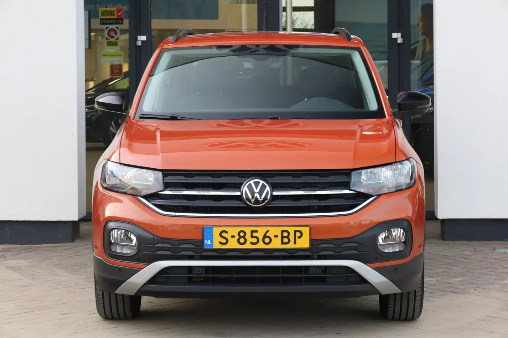 Volkswagen T-Cross 1.0 TSI Life 70KW/95PK, Life, automatische airco, Oranje - 2
