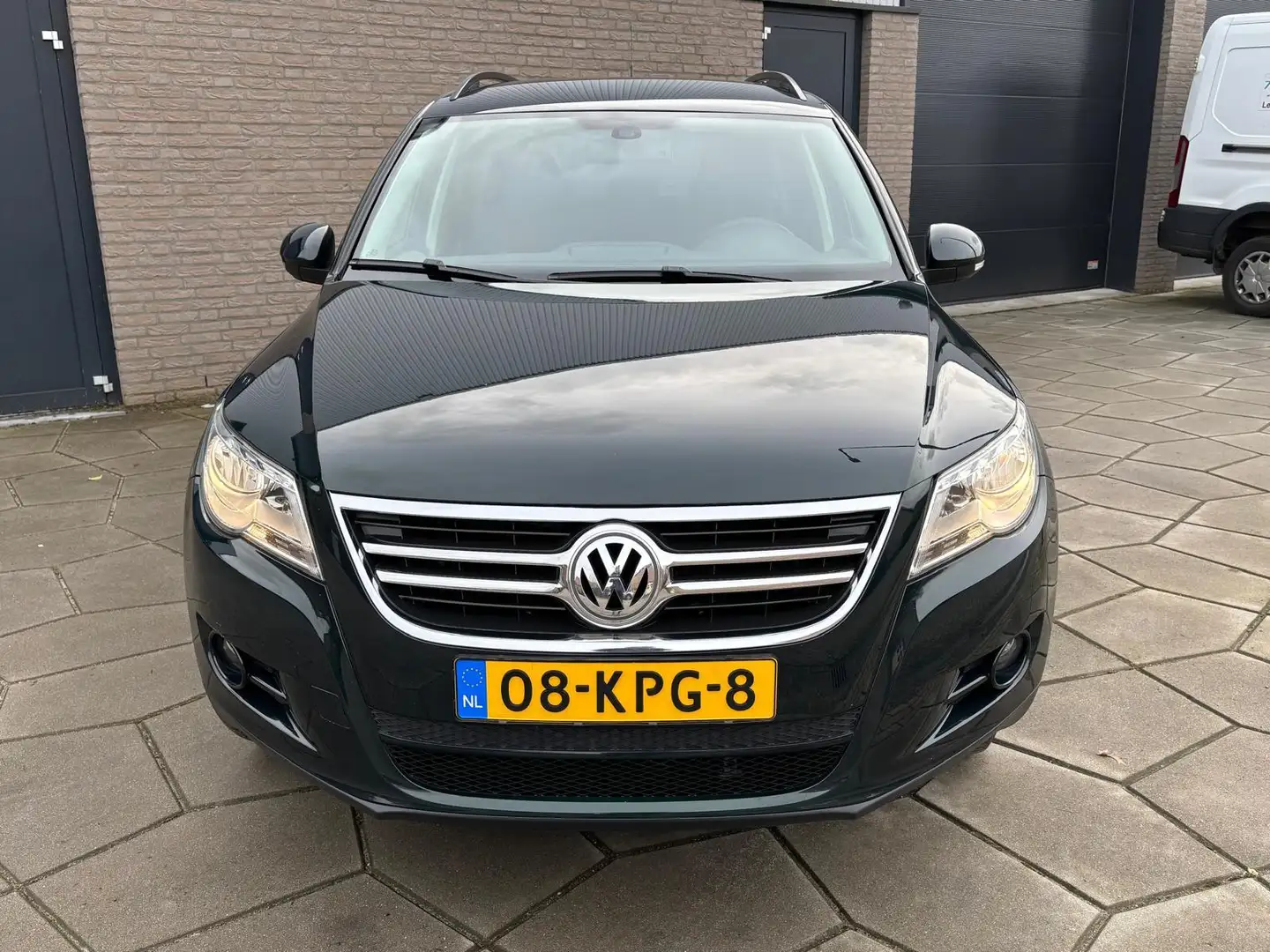 Volkswagen Tiguan 1.4 TSI Comfort&Design| Als nieuwe Tiguan met trek Grün - 2